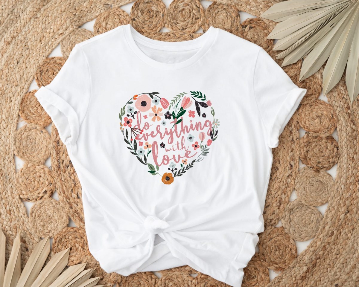 T-shirt Do Everything with Love - Corxiii